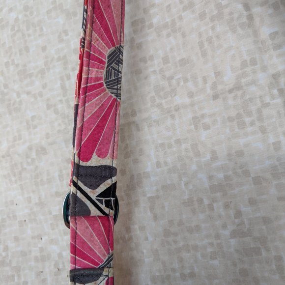 Last chance: Vera Bradley Mailbag Crossbody - Cheery Blossoms - Picture 6 of 6